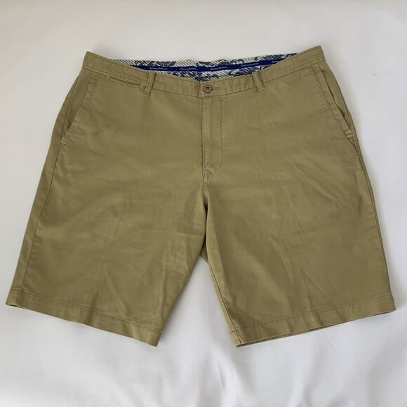 Tommy Bahama Shorts Men 40 Brown Khaki Chino Flat Front Golf Beach Nautical Work - Picture 1 of 7